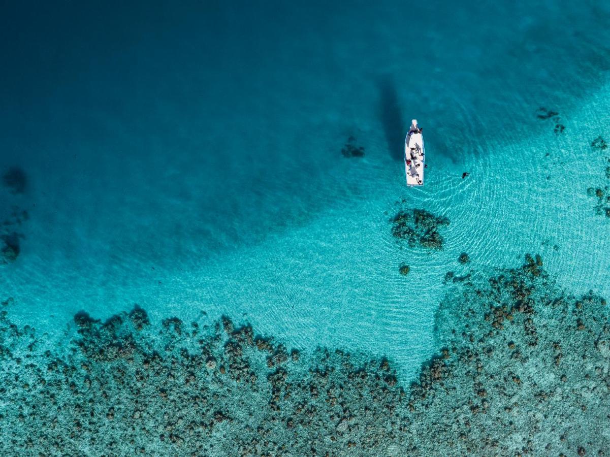 One The Island Naifaru Exterior foto