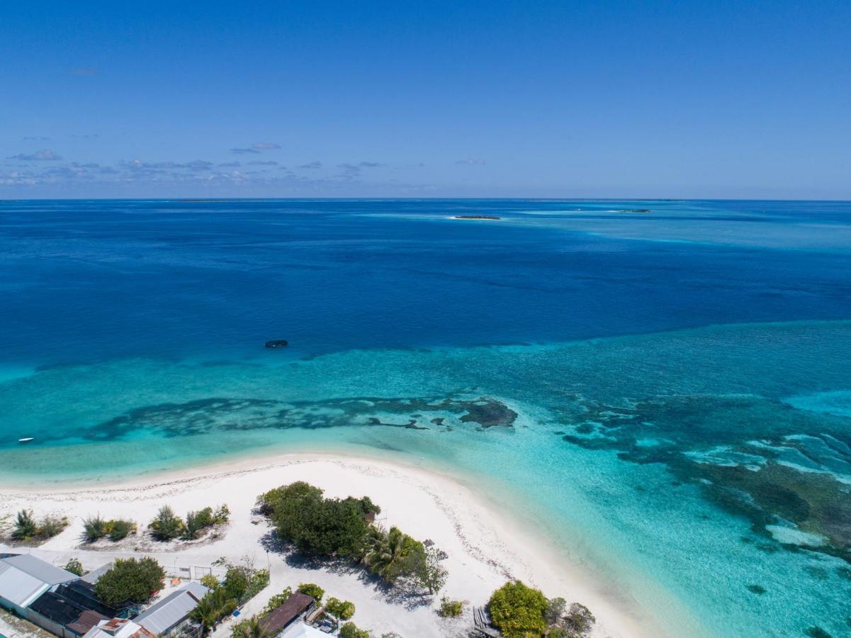 One The Island Naifaru Exterior foto